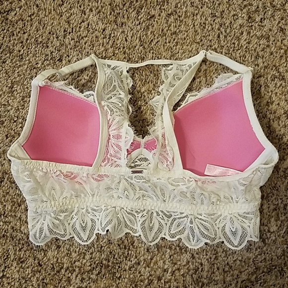 Pink Victoria's Secret Bra - Picture 2 of 3